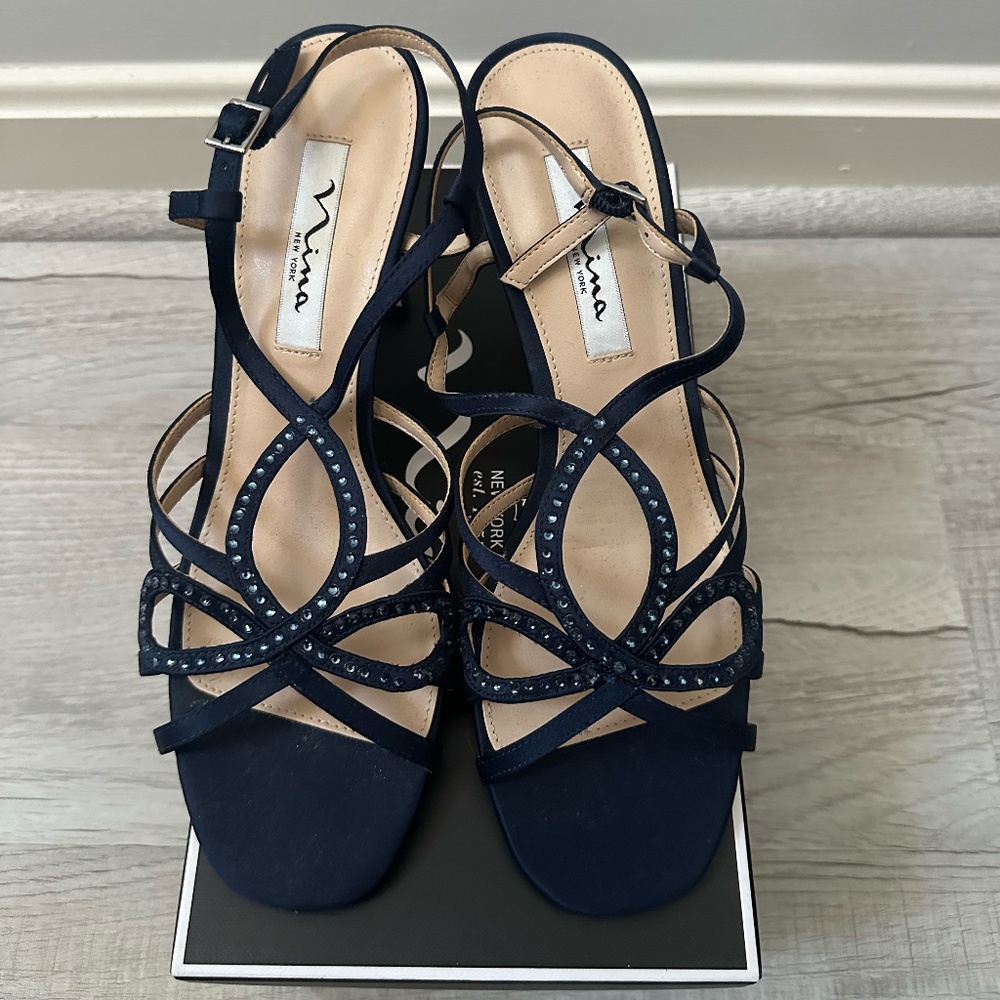 Women's Nina Navy Blue Heels, Size 8.5